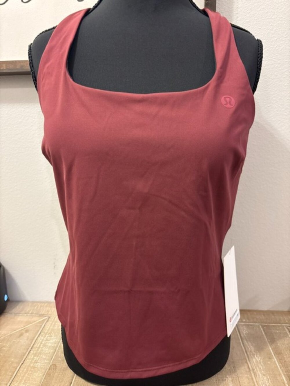 Lululemon Lightweight Tennis Tank